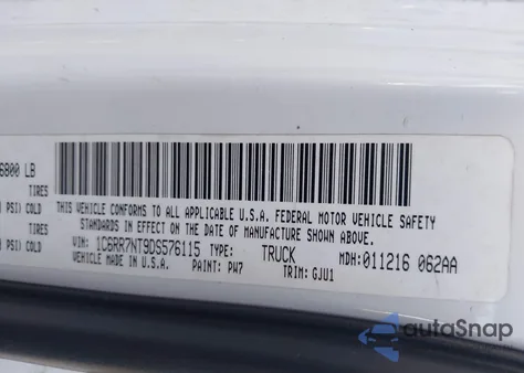 2013 Ram 1500 Laramie z USA, uszkodzony, nr VIN 1C6RR7NT9DS576115